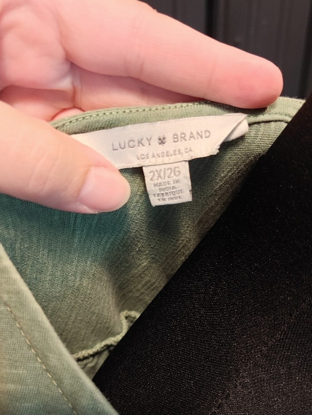 Lucky Brand Sage Green Button-Front V-Neck Blouse - Picture 2 of 6